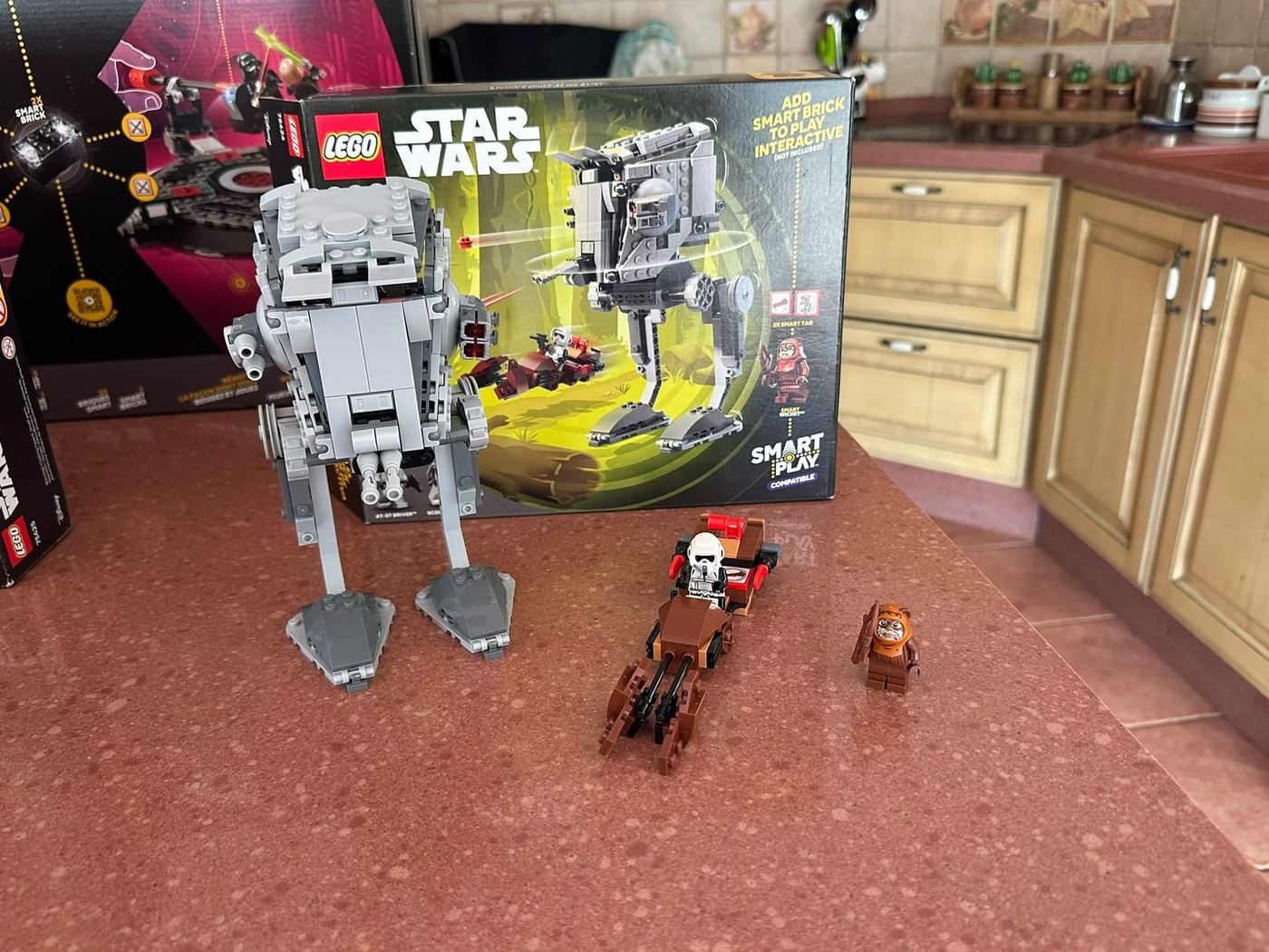 Sets de LEGO SMART Play montados en casa, foto propia de 2026