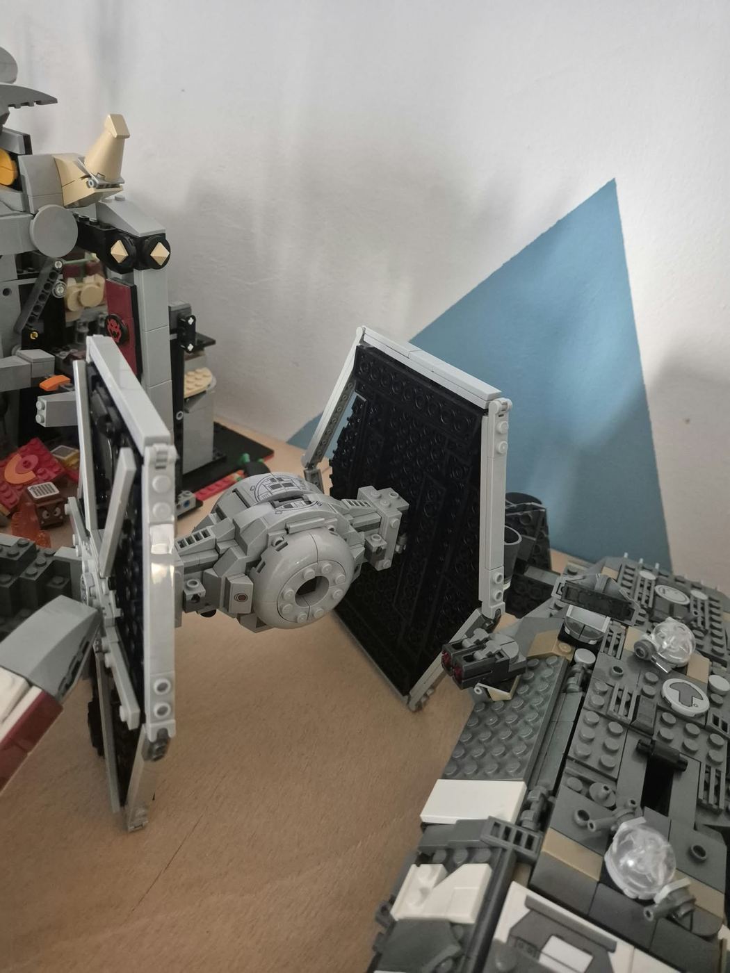 Sets de LEGO Star Wars montados, foto propia de 2026